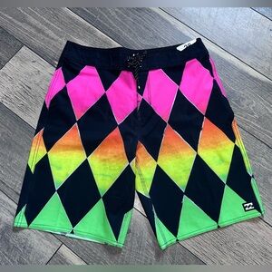Billabong Men Shorts